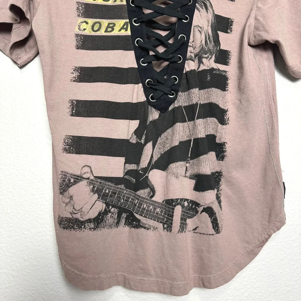 Trunk Ltd Kurt Cobain Lace Up Graphic Tee Mauve Nirvana Grunge Shirt Womens S